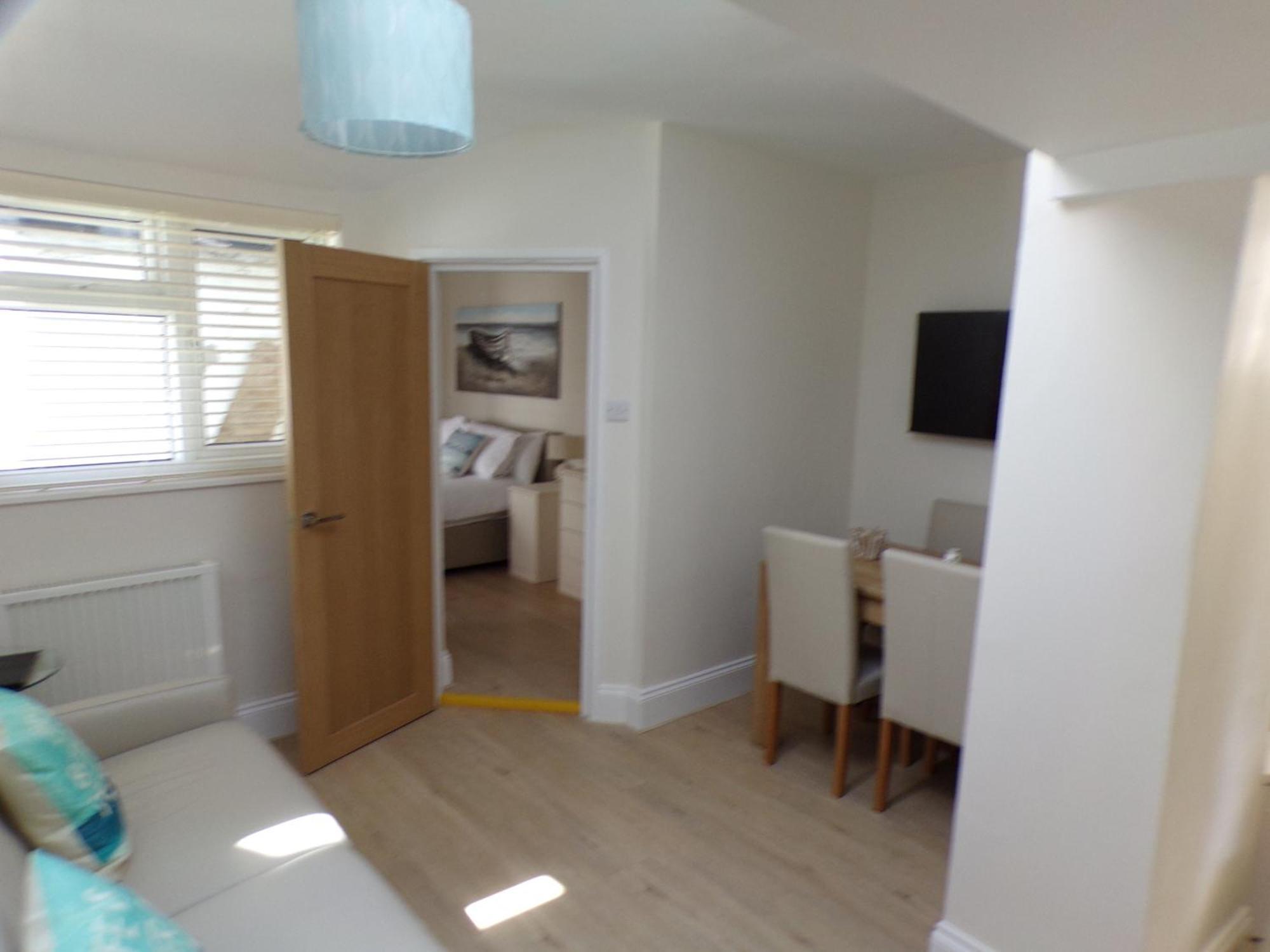 3Thedome - Luxury Ground Floor Apartment Opposite The Beach, Barton On Sea Eksteriør billede